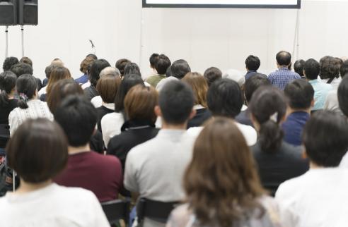 行くと得する、聞かないと損する！？「中学入試分析会」とは？