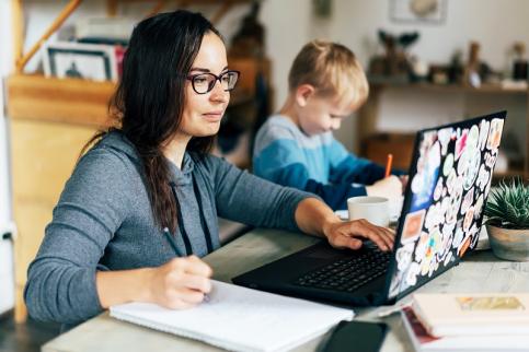 自宅学習って何するの？新型コロナウイルスによる学校や塾の休校中に自宅ですべきこと